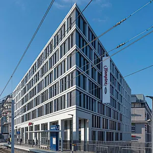Hampton By Hilton Centre Отель